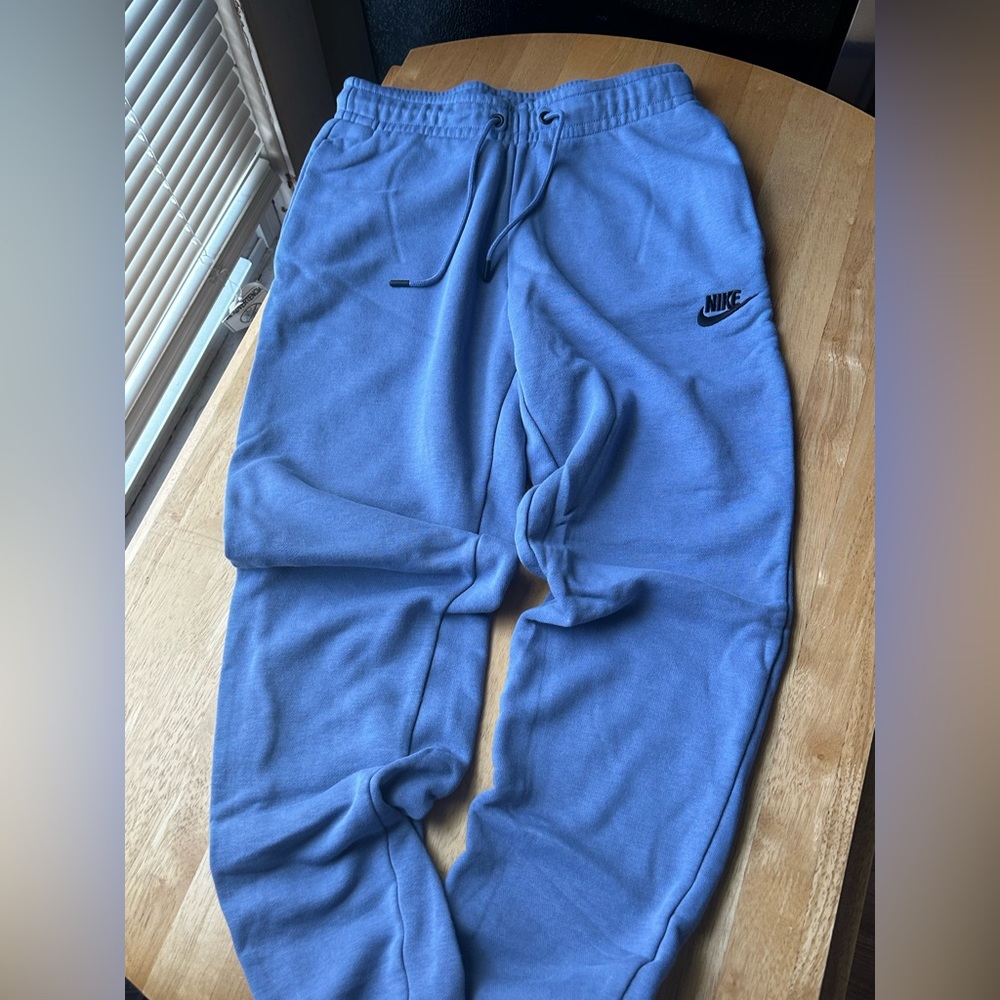 XS Nike sweatpants